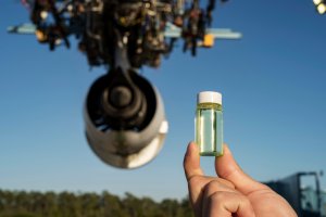 News in brief on ZeroAvia PWI dnata Aeromexico Viasat BOC Aviation Arajet FatHopes Energy Topsoe FreeFlight Systems ASG Pratt & Whitney