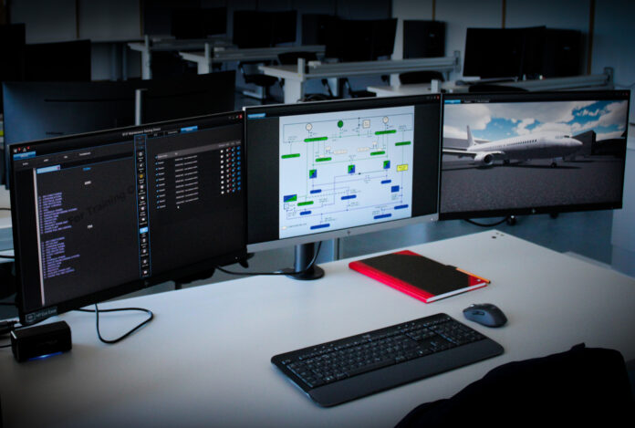 Maintenance training device classroom Maintenance training device classroom